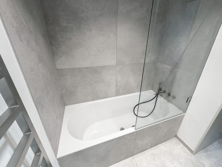 Refined Lisbon Oasis with Private Pool and Garden - Lisbon, Portugal