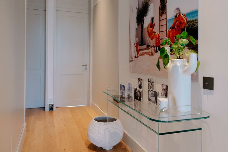 Refined Lisbon Oasis with Private Pool and Garden - Lisbon, Portugal