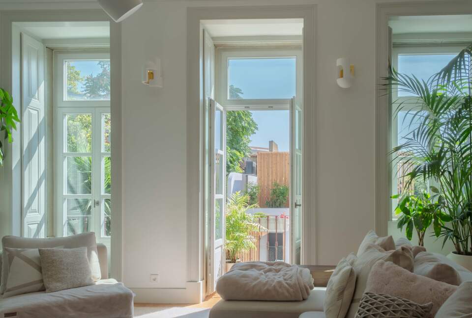 Refined Lisbon Oasis with Private Pool and Garden - Lisbon, Portugal