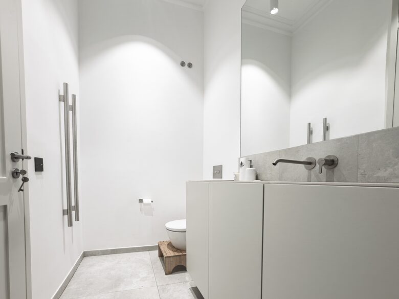 Refined Lisbon Oasis with Private Pool and Garden - Lisbon, Portugal