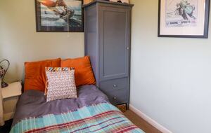 Stylish Coastal Escape Surrounded by Nature - Milford Haven, United Kingdom