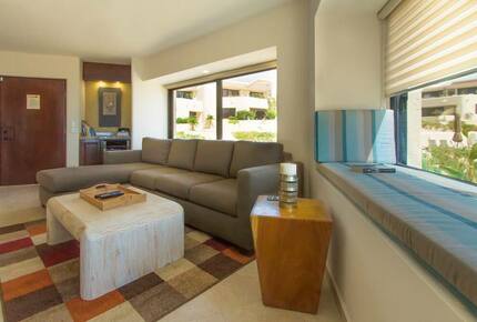 Oceanfront Horizon Escape - Cabo San Lucas, Mexico