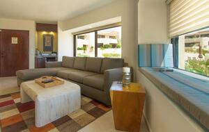 Oceanfront Horizon Escape - Cabo San Lucas, Mexico