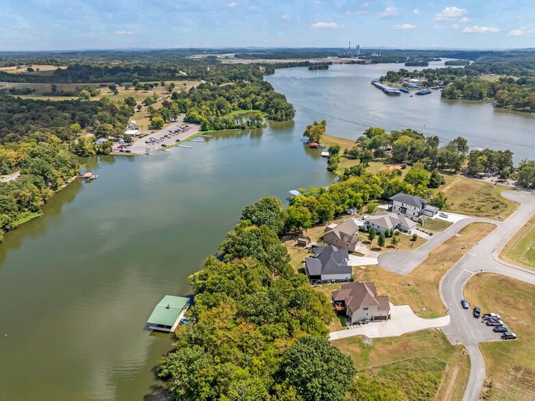 Old Hickory Nashville Lakefront Escape - Gallatin, Tennessee