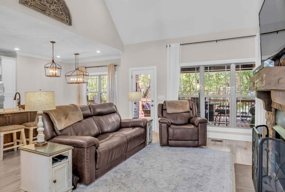 Old Hickory Nashville Lakefront Escape - Gallatin, Tennessee