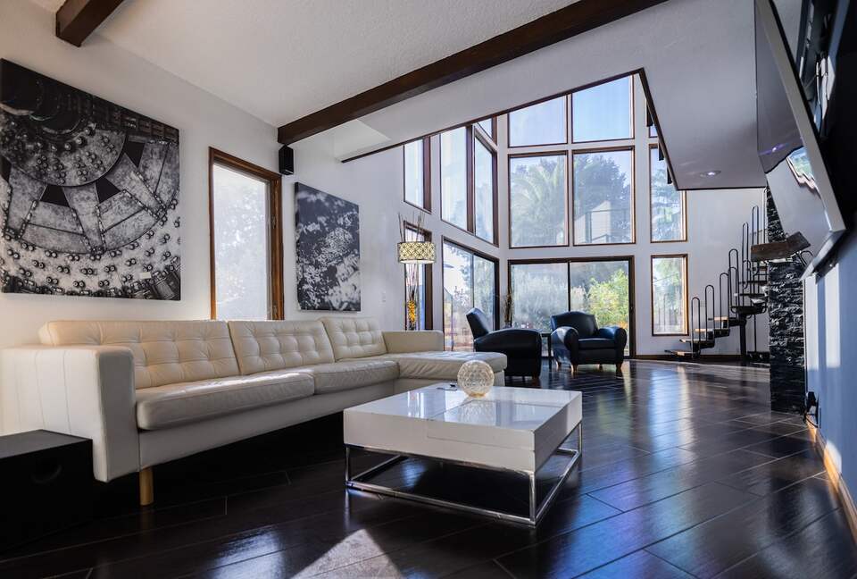 Smart Home Retreat Surrounded by Box Canyon Beauty - Los Angeles County, California