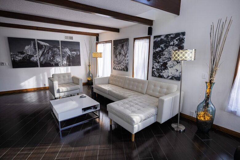 Smart Home Retreat Surrounded by Box Canyon Beauty - Los Angeles County, California