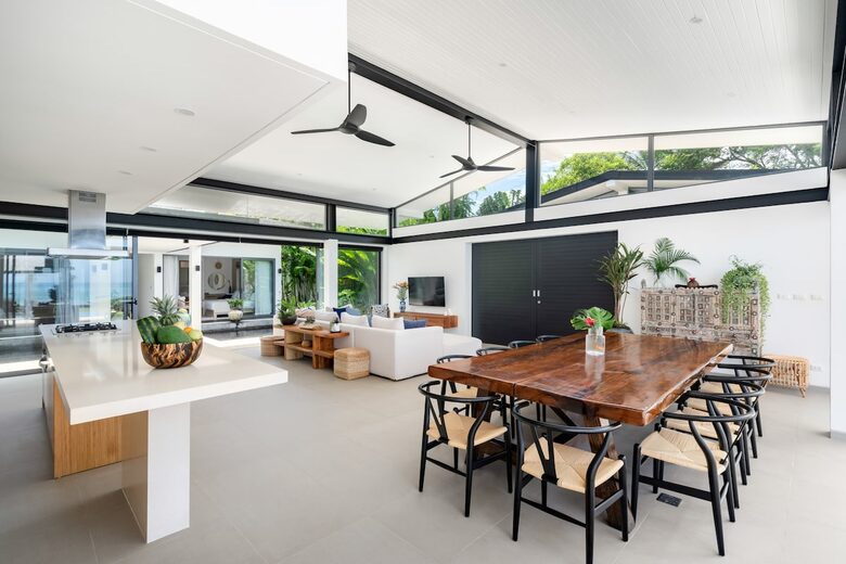 Elegant 5-Bedroom Beachfront Escape in Natai - Khok Kloi, Thailand