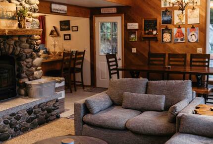 Lake Sutherland Hideaway with Mountain Views - Port Angeles, Washington