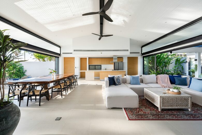 Elegant 5-Bedroom Beachfront Escape in Natai - Khok Kloi, Thailand