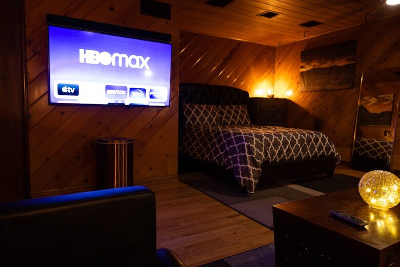 Smart Home Retreat Surrounded by Box Canyon Beauty - Los Angeles County, California