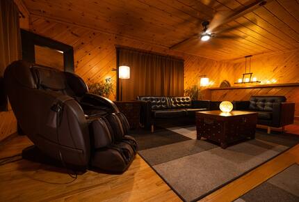 Smart Home Retreat Surrounded by Box Canyon Beauty - Los Angeles County, California