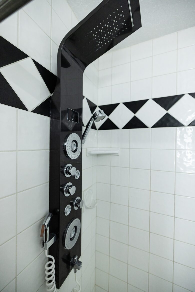 Smart Home Retreat Surrounded by Box Canyon Beauty - Los Angeles County, California