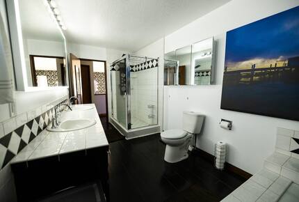 Smart Home Retreat Surrounded by Box Canyon Beauty - Los Angeles County, California