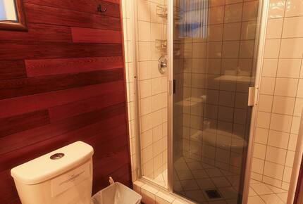 Smart Home Retreat Surrounded by Box Canyon Beauty - Los Angeles County, California