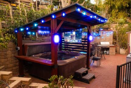 Smart Home Retreat Surrounded by Box Canyon Beauty - Los Angeles County, California