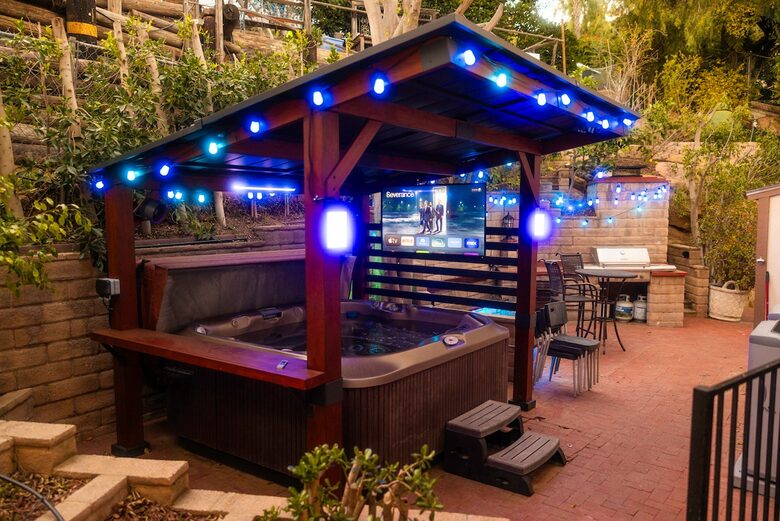 Smart Home Retreat Surrounded by Box Canyon Beauty - Los Angeles County, California