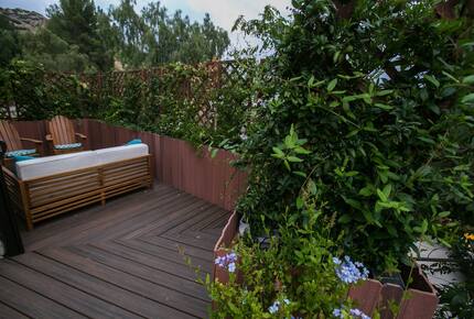 Smart Home Retreat Surrounded by Box Canyon Beauty - Los Angeles County, California