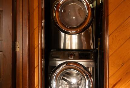 Smart Home Retreat Surrounded by Box Canyon Beauty - Los Angeles County, California