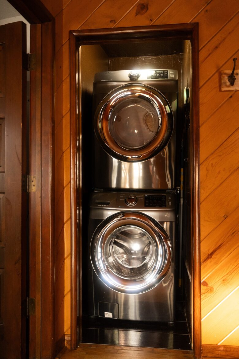 Smart Home Retreat Surrounded by Box Canyon Beauty - Los Angeles County, California