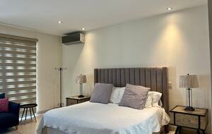 Stylish Contemporary Stay with Ample Outdoor Living - León, Mexico