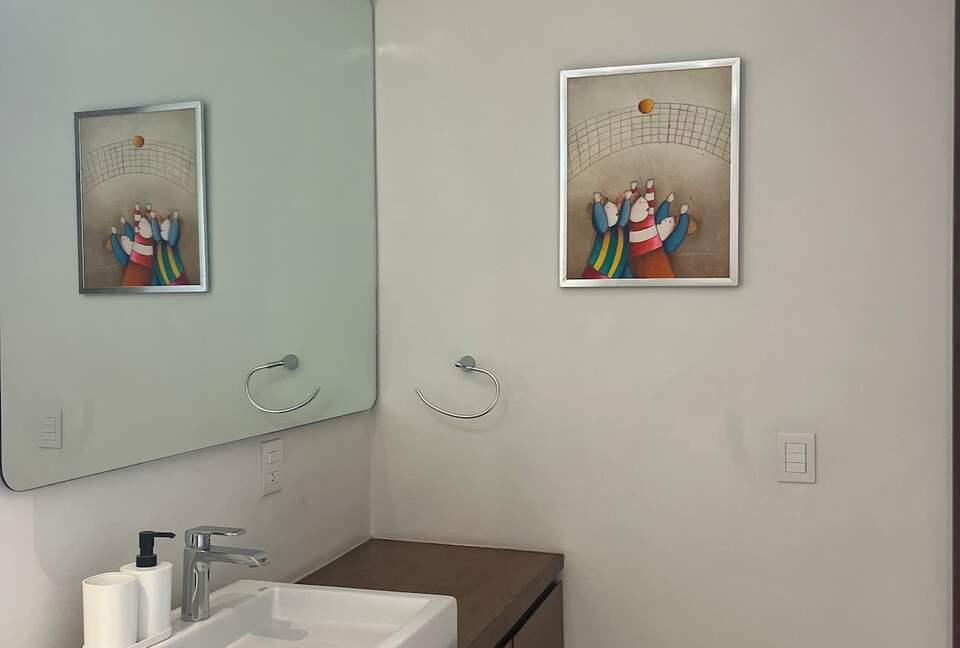 Stylish Contemporary Stay with Ample Outdoor Living - León, Mexico