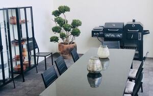 Stylish Contemporary Stay with Ample Outdoor Living - León, Mexico