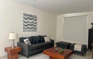 Stylish Contemporary Stay with Ample Outdoor Living - León, Mexico