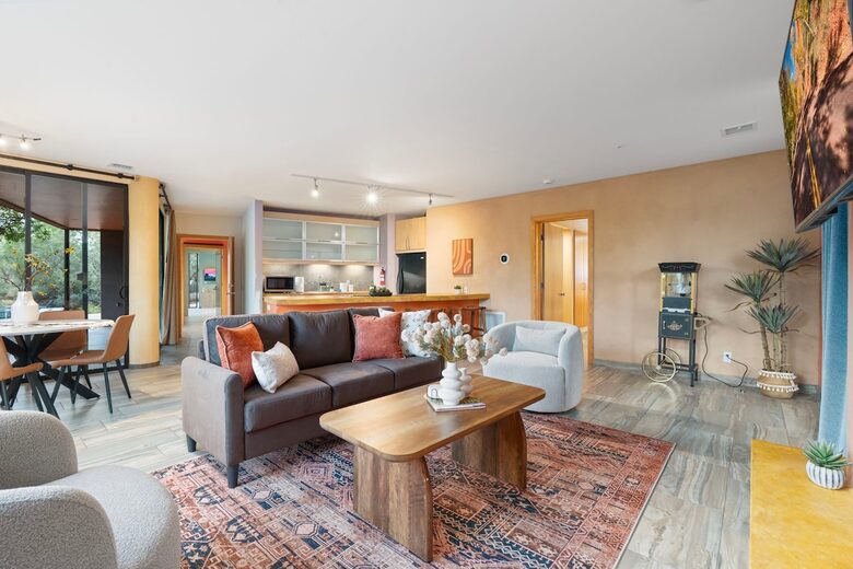 Luxury Desert Retreat with Red Rock Views & Trails - Sedona, Arizona