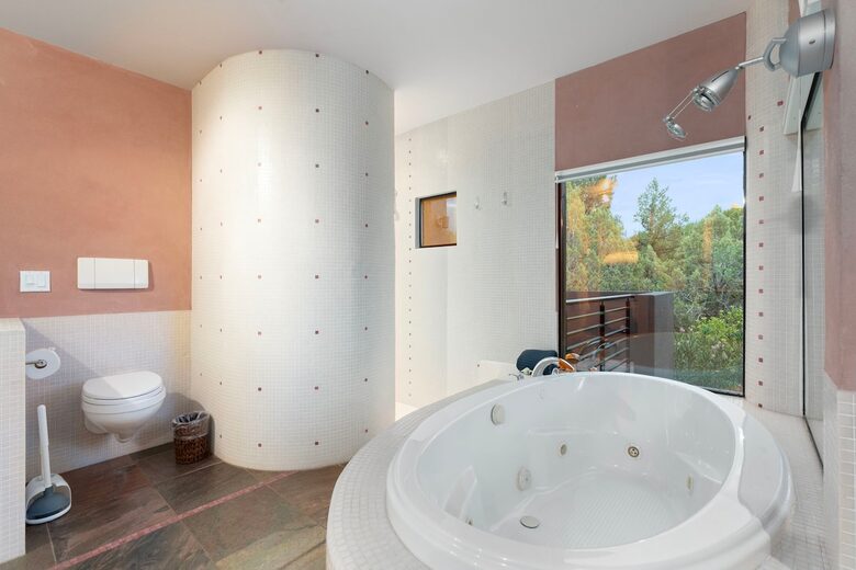 Luxury Desert Retreat with Red Rock Views & Trails - Sedona, Arizona