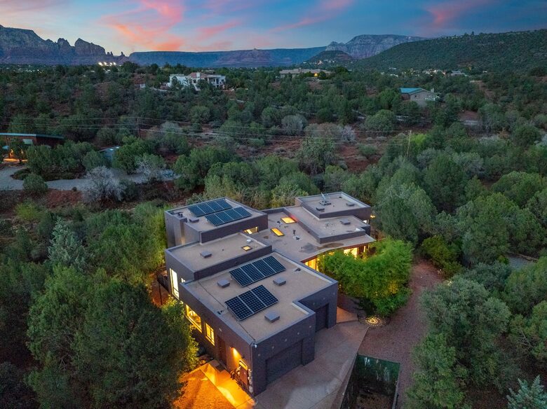 Luxury Desert Retreat with Red Rock Views & Trails - Sedona, Arizona