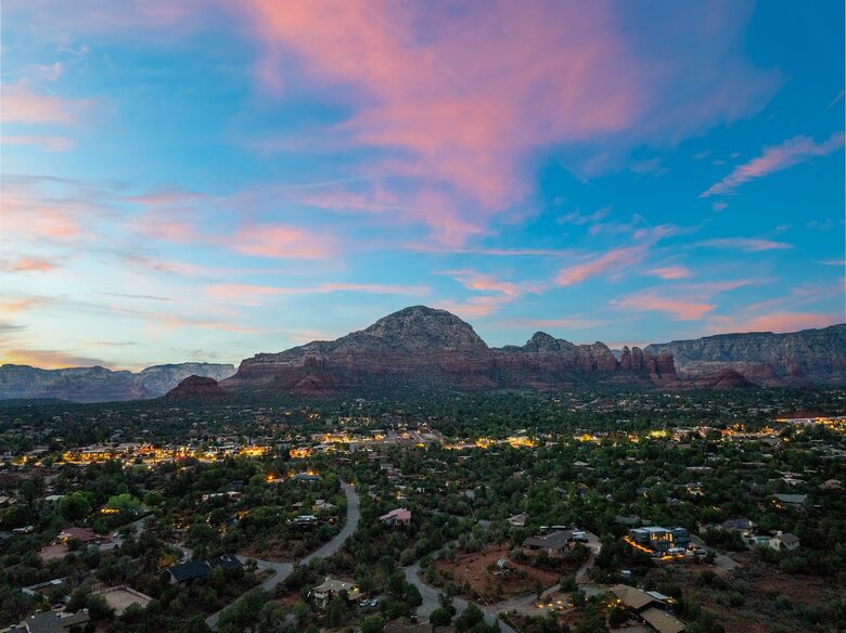 Luxury Desert Retreat with Red Rock Views & Trails - Sedona, Arizona