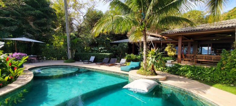 Sunset Elegance on Baía da Praia do Julião - Ilhabela, Brazil