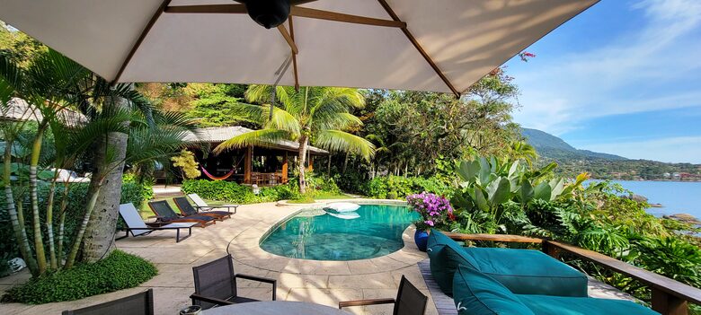 Sunset Elegance on Baía da Praia do Julião - Ilhabela, Brazil