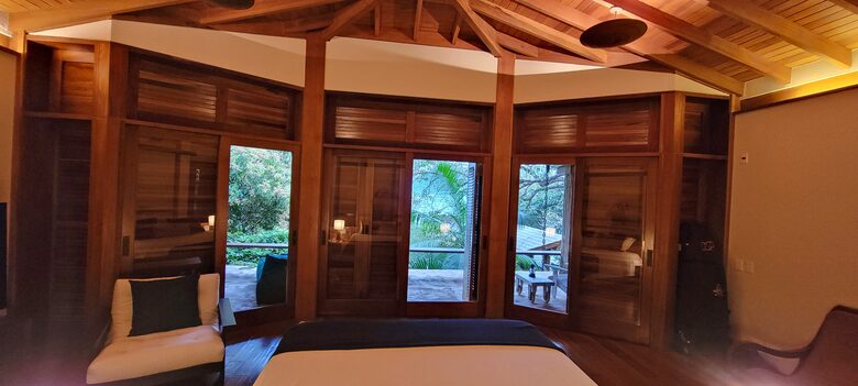 Sunset Elegance on Baía da Praia do Julião - Ilhabela, Brazil