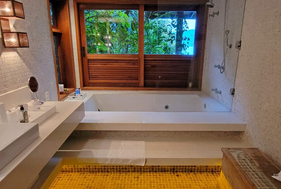 Sunset Elegance on Baía da Praia do Julião - Ilhabela, Brazil