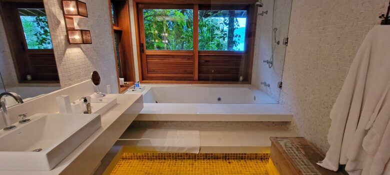 Sunset Elegance on Baía da Praia do Julião - Ilhabela, Brazil