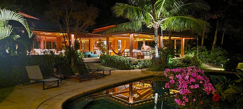 Sunset Elegance on Baía da Praia do Julião - Ilhabela, Brazil