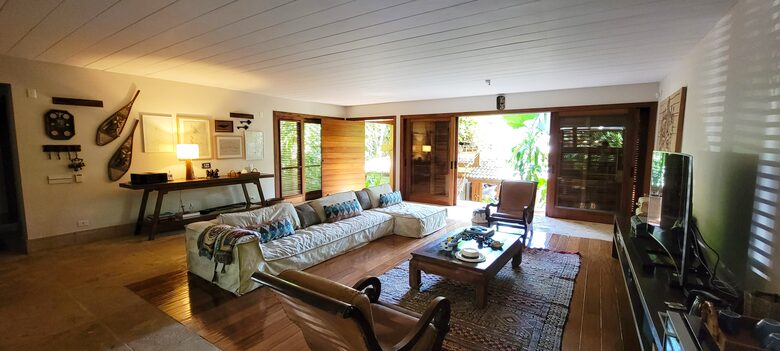 Sunset Elegance on Baía da Praia do Julião - Ilhabela, Brazil