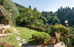 Refined Escape Surrounded by the Tuscan Hills - Coreglia Antelminelli, Italy