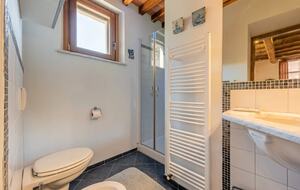 Refined Escape Surrounded by the Tuscan Hills - Coreglia Antelminelli, Italy