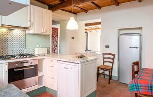 Refined Escape Surrounded by the Tuscan Hills - Coreglia Antelminelli, Italy