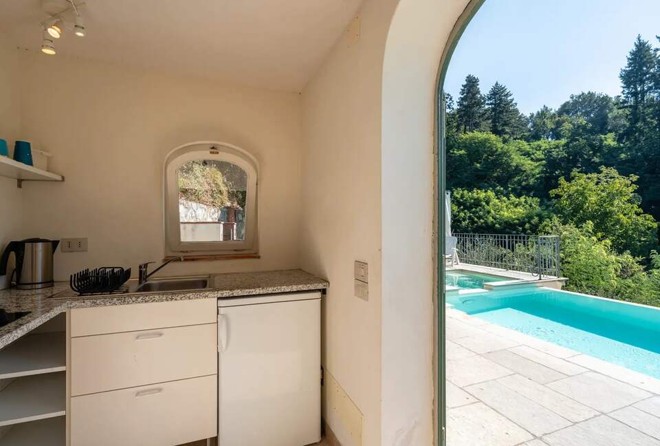 Refined Escape Surrounded by the Tuscan Hills - Coreglia Antelminelli, Italy