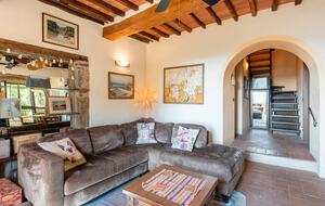 Refined Escape Surrounded by the Tuscan Hills - Coreglia Antelminelli, Italy