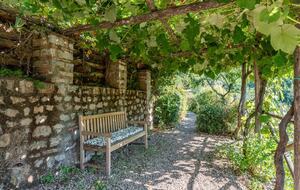 Refined Escape Surrounded by the Tuscan Hills - Coreglia Antelminelli, Italy