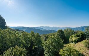 Refined Escape Surrounded by the Tuscan Hills - Coreglia Antelminelli, Italy
