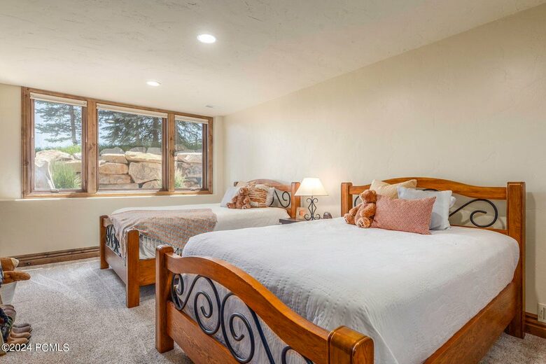 Alpine Grandeur | A World-Class Park City Estate - Park City, Utah