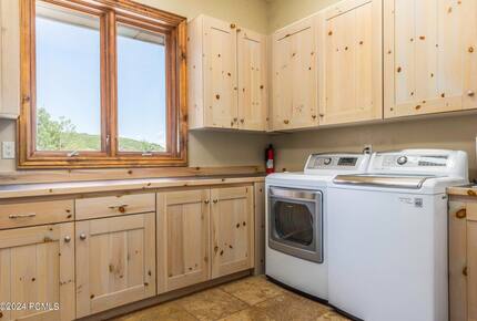 Alpine Grandeur | A World-Class Park City Estate - Park City, Utah