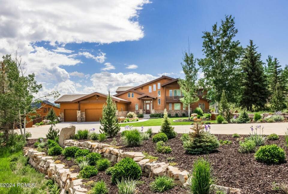 Alpine Grandeur | A World-Class Park City Estate - Park City, Utah