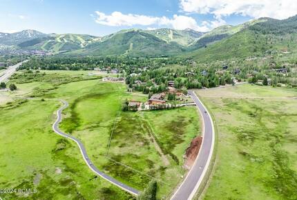 Alpine Grandeur | A World-Class Park City Estate - Park City, Utah